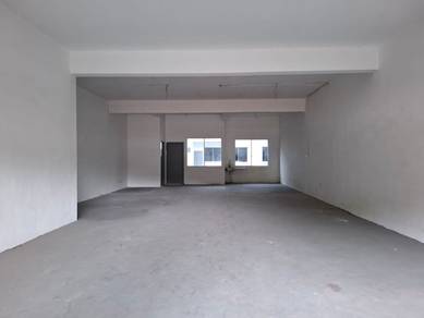 FOR RENT! Shoplot at Benoni Commercial Center