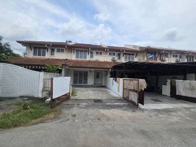 Taman Vista Emas UKM Bangi @Double Storey Terrance Below Market Price