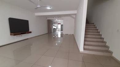 Facing No House 2 Storey Superlink Mellonia Suraiman 2 sendayan