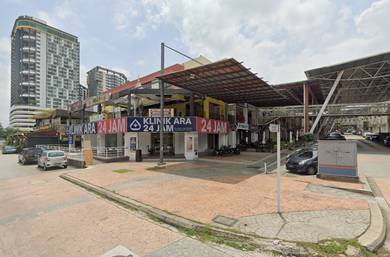 3000 sf Corner Putra Walk Seri Kembangan Facing Main Road Ground Floor