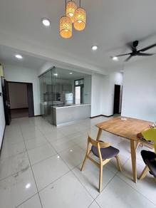 Crescent Bay Suites @ Bayu Puteri