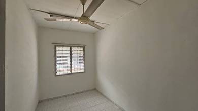 Family. Friendly .2 Storey House for Sale in Kuchai Jaya area.