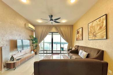 ROYAL STRAND , Country Garden For Rent