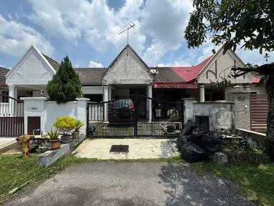 Single Storey Jalan Suasana, Bandar Tun Hussein Onn, Cheras