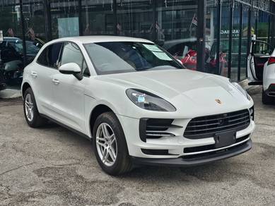 Porsche MACAN  2.0L (A) WHITE COLOUR