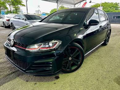 Volkswagen GOLF 2.0 GTI (A)