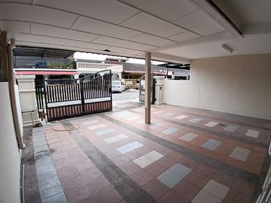 Rmh Teres Cantik Siap RENO Penuh Dekat Kedai @Tmn Kluang Baru (Kluang)