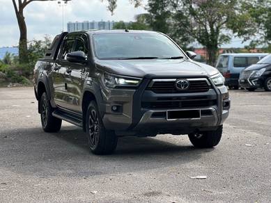 Toyota HILUX 2.8 ROGUE (A)