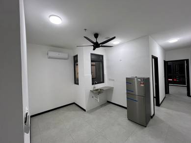 Neu Suite 2 BEDROOM 1BATHROOM Jalan Ampang  KLCC LRT  FREE WITH WIFI