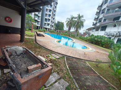 Village Grove Condominium
