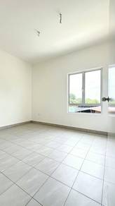 【MURAHhh SANGAtt】Townhouse JALAN GAMELAN  SETIA ALAM Gated & Guarded