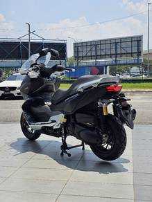 Moda Shifter 400X (2025 NEW) Maxi Touring Scooter