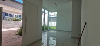 [BELOW VALUE!] Saujana Heights 2 Storey Bungalow Freehold G&G FOR SALE