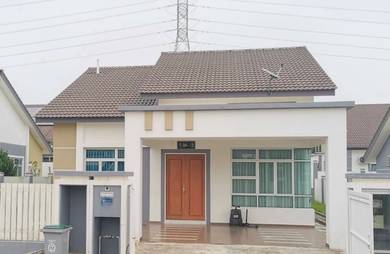Comfortable Gated & Guarded Bungalow for Rent – Taman Bukit Senawang