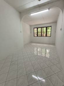 Dah Yeh House For Rent | Partially Furnished | 2000Sqft Built Up