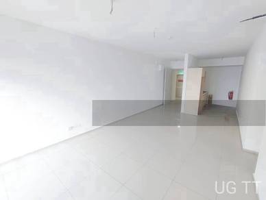 Gravit 8 Tresor 1030sqft Corner Unit with Partially Furnished For Rent