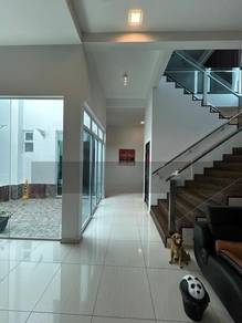D Grande Bukit Indah Semi D 4b4b Furnished Renovated Rent 5400