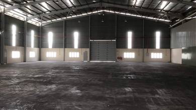 Rawang big warehouse , easy acesss main road , no cf/ccc