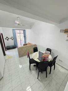 Partial Furnished Unblock Unit for Sale @ Shop Apartment Selesa Jaya