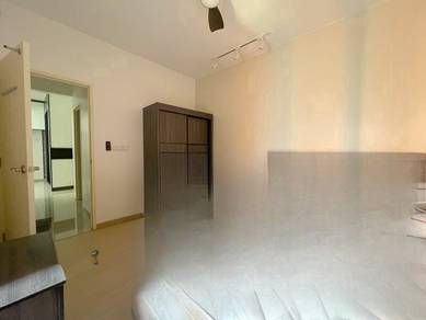 Adria Gravit 8 Klang 877sqft with Renovated & Fully Furnished For Sale