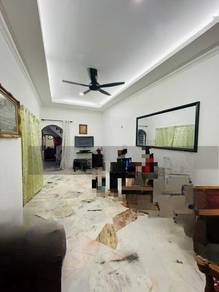 Pendamar Indah Klang 1.5 Storey Renovated & Kitchen Extended For Sale