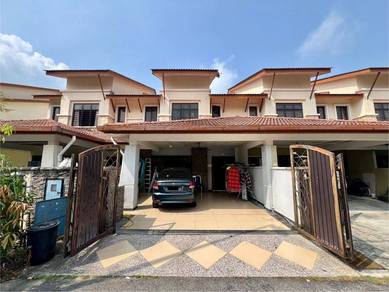 RENOVATED!! Double Storey Superlink Bandar Nusaputra Presint 2,Puchong