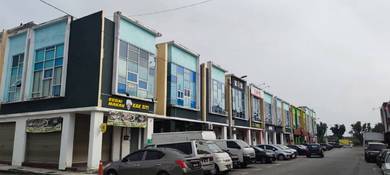 Endlot Double Storey Shoplot Merdeka Permai Batu Berendam