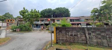 2 Storey House near UNITAR International University Petaling Jaya SS 8