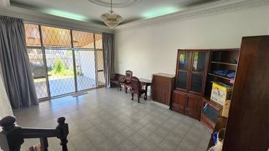 Taman Yakim Jaya l  3 Storey Semi-D l Likas l Kota Kinabalu l FOR SALE