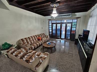 Luxury Spacious 3 Storey Terrace Semi-D for Sale @ Taman Pelangi