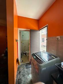 Freehold Endlot 2-Storey House