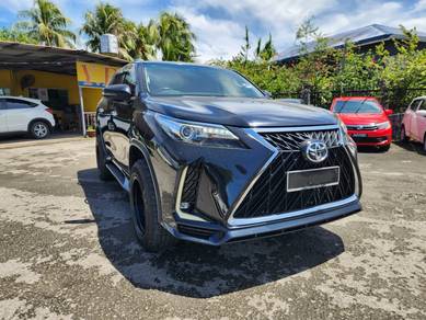 Toyota FORTUNER 2.4 VRZ 4x4 (A)