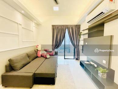 The Sentral Suites 2 room corner unit fully furnished for rent