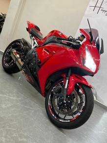 Honda cbr1000rr pikachu 2012