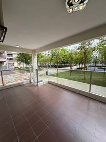 PV20 20 PLATINUM LAKE CONDOMINIUM 1837sqft BIG BALCONY 4 CAR PARK SALE