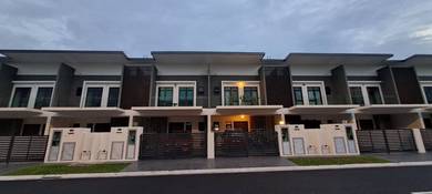 FREEHOLD Double Storey Superlink House  OnePark Kajang