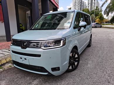 GRADE 5A 2023 Honda STEPWAGON 1.5 AIR LOW MILEAGE