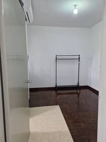 Beverly 5, 2nd Floor @ Studio Type (Jalan Bundusan near JPJ)