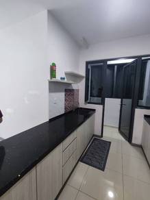 United point Residences for rent rumah Sewa 5 celling fans and 2 AC