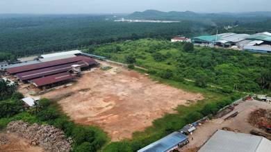 9 acres industry lot in Gemas For Sale