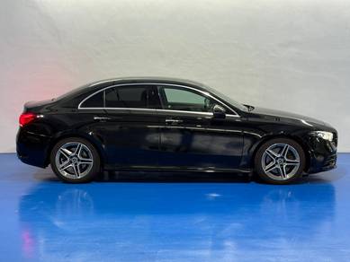 Mercedes Benz A250 2.0 AMG LINE EXCLUSIVE PKG
