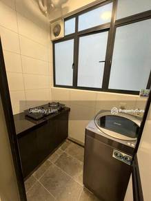 Traders Park 4 rooms 2 baths fully furnished with balcony for rent