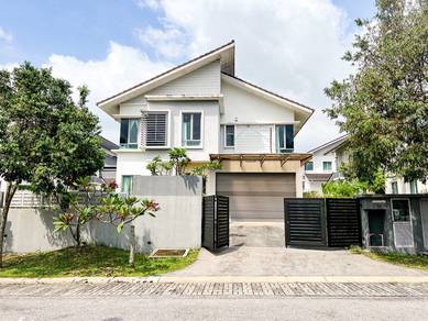 FACING OPEN 2 Storey Bungalow Villa Safira, Kajang For Sale