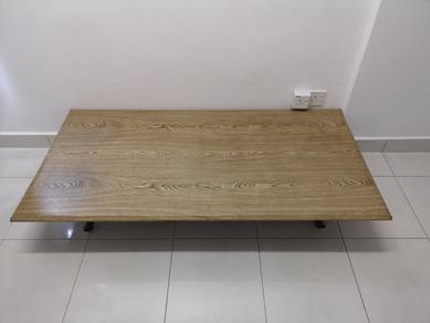 Meja Jepun (Sharp)