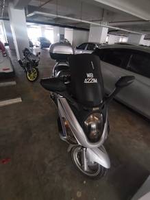 SYM 200CC Like New