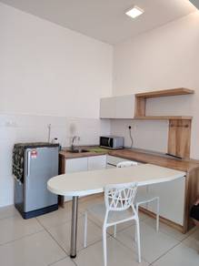 Apartment Zeva studio Seri Kembangan Equine for rent fully furnish MRT