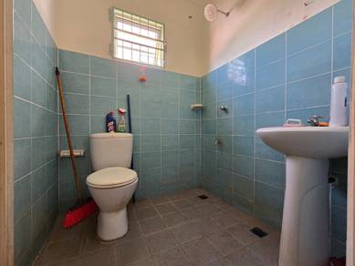 Menggatal Landed House FOR RENT