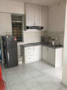 Main Place Residence Fully Furnished Near LRT for Rent!