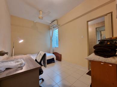 Signal Hill Condominium FOR RENT