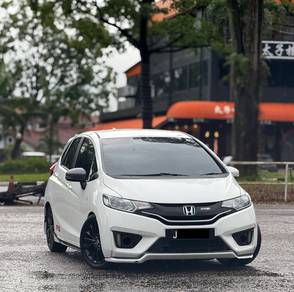 Honda JAZZ 1.5 E (A)